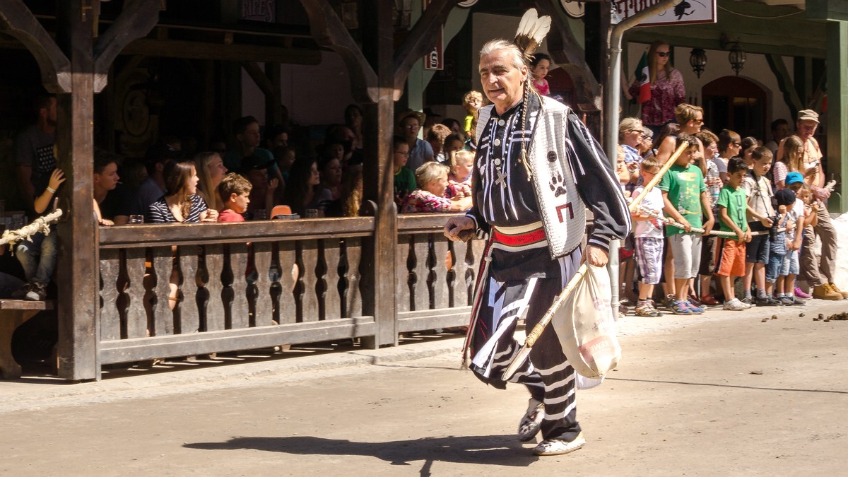 O Fotomagazin / Pullman City 2016